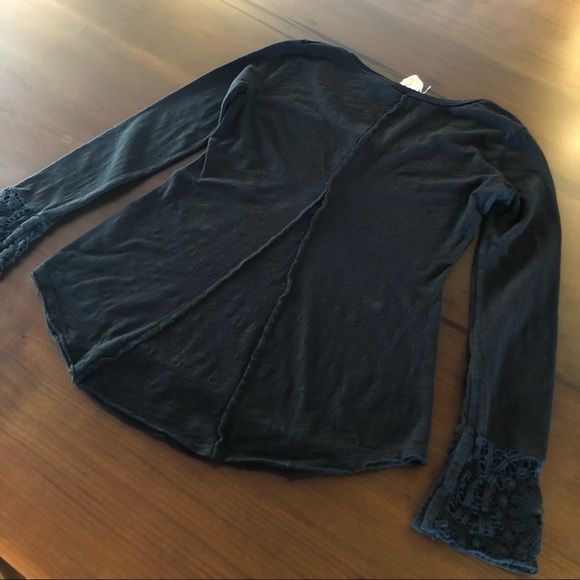 Free People Long Sleeve Black T-Shirt - Picture 2 of 4